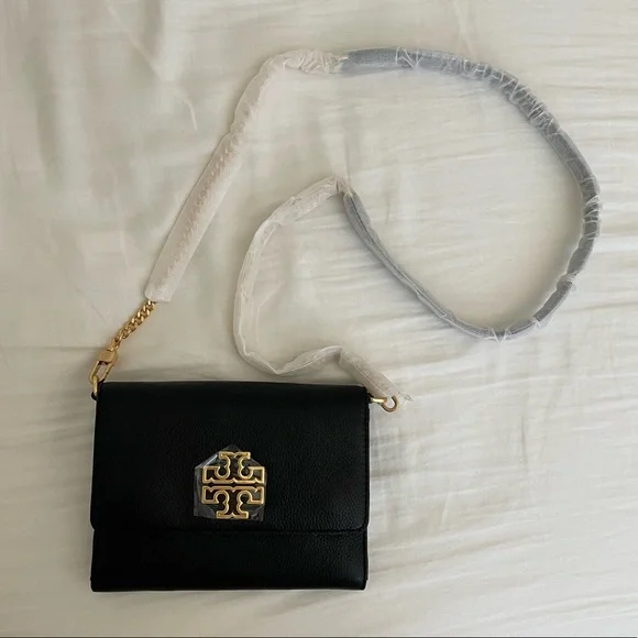 Tory Burch Britten Chain Wallet Bag in black and rolled gold - Picture 1 of 7